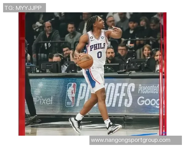 马克西盛赞哈登对篮球的热爱与执着令人敬佩